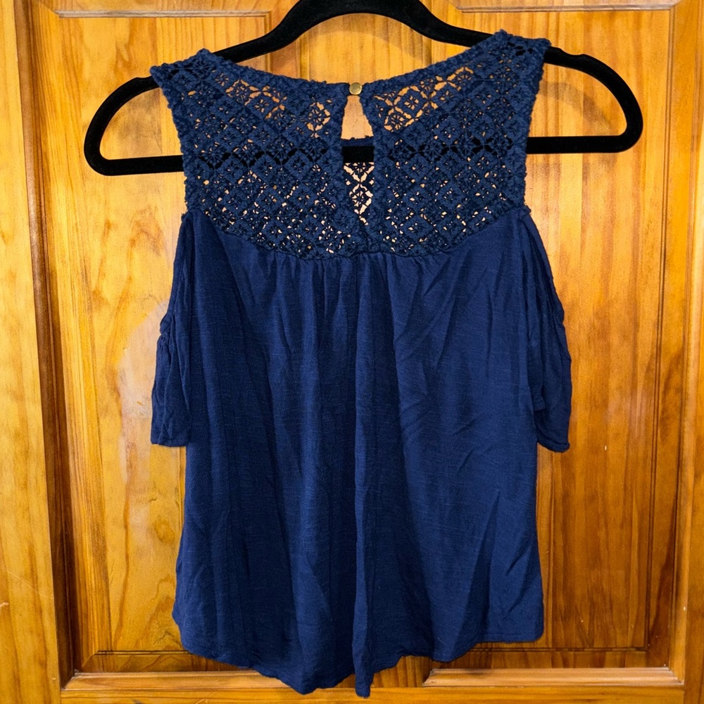 FOREVER 21 | Navy Lace Off the Shoulder Top - Picture 2 of 5